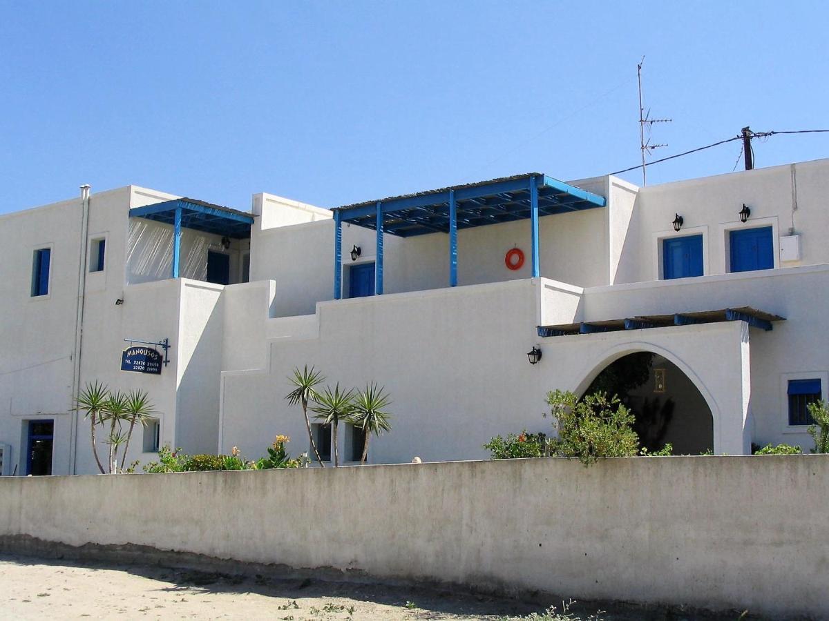 Manousos Rooms Adámasz Kültér fotó